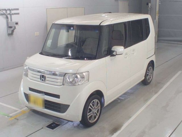 9121 HONDA N BOX JF1 2013 г. (CAA Chubu)